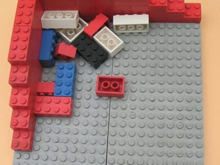 Vom LEGO-Haus zum Architekturforum